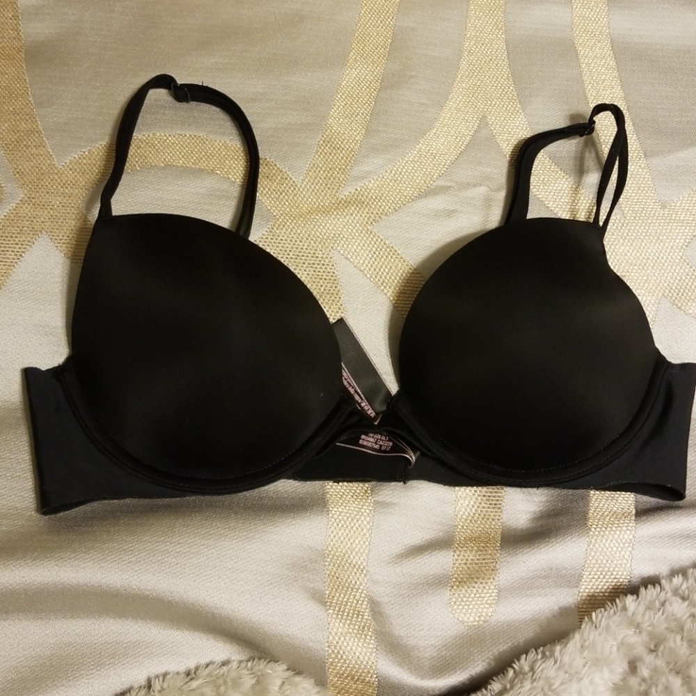 Black Seamless Push Up Bra Victoria's Secret 34B